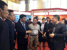 工信部苗圩部长盛赞2121非凡科技自主研发产品